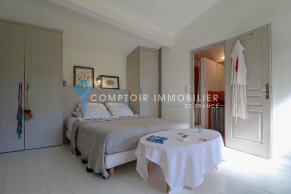 Maison
                                                                                                                                                                                                                                                                                                                        3 pièce(s)                                                                                                                                                                                                          1 chambre(s)                                                                                                                                                                                                          107  m²