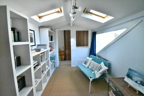 Maison de ville à vendre 6 pièces (167 m2) 4 chambres, 2 s d'eau, 2 WC. 1 Garage et un jardin