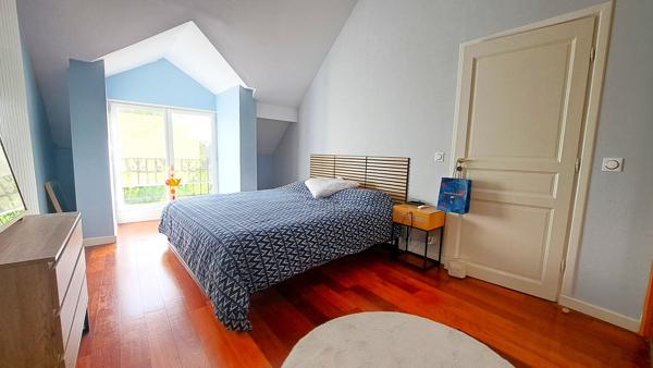 Maison spacieuse 230 m2 - 5 chambres