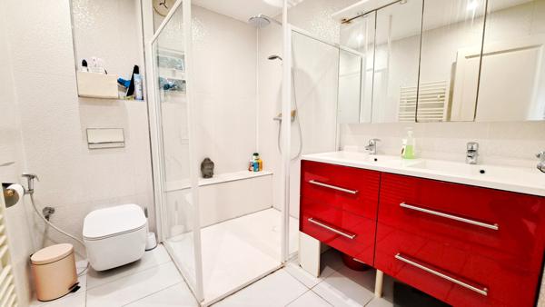 Maison spacieuse 230 m2 - 5 chambres