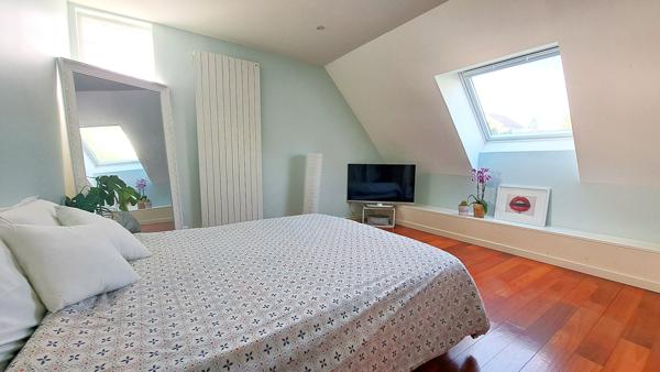 Maison spacieuse 230 m2 - 5 chambres