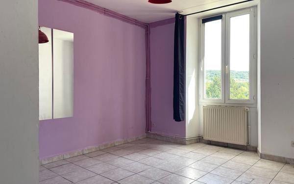 Appartement à vendre    5 pièces • 88,20 m2 Viviers