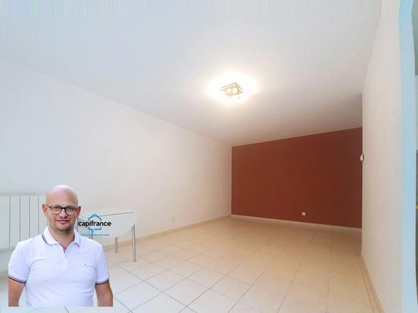 Appartement à louer 2 pièces LE PONT DE BEAUVOISIN (38) - 50m2 et terrasse.