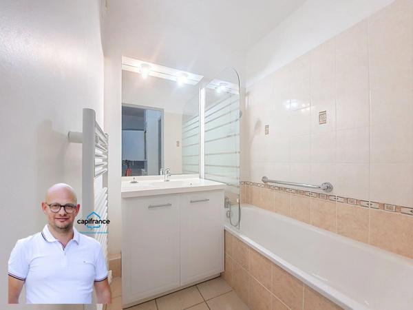 Appartement à louer 2 pièces LE PONT DE BEAUVOISIN (38) - 50m2 et terrasse.