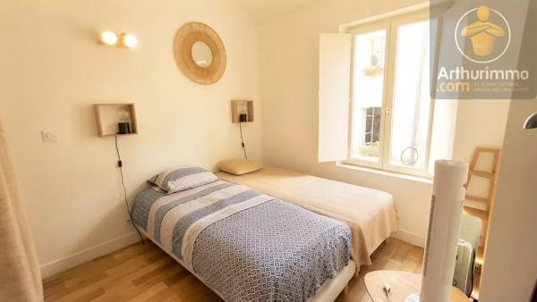 Location                                                      Appartement
                        
                     3 pièces                      33 m2                     à Beaugency