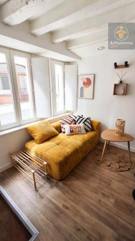 Location                                                      Appartement
                        
                     3 pièces                      33 m2                     à Beaugency