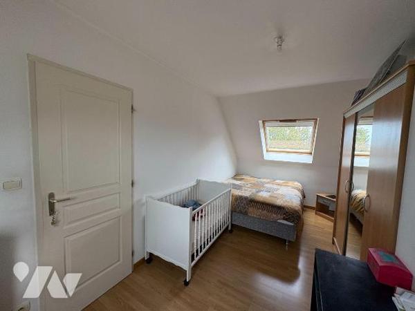 Axe EU/DIEPPE, dans un quartier calme, joli pavillon individuel comprenant de plain pied: une e...