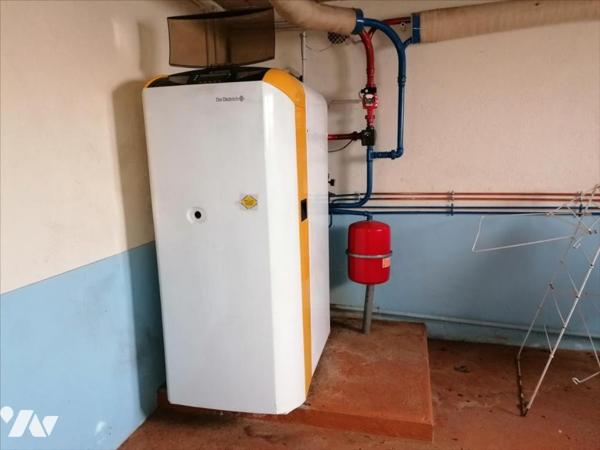 PAVILLON SUR SOUS-SOL