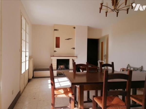 PAVILLON SUR SOUS-SOL