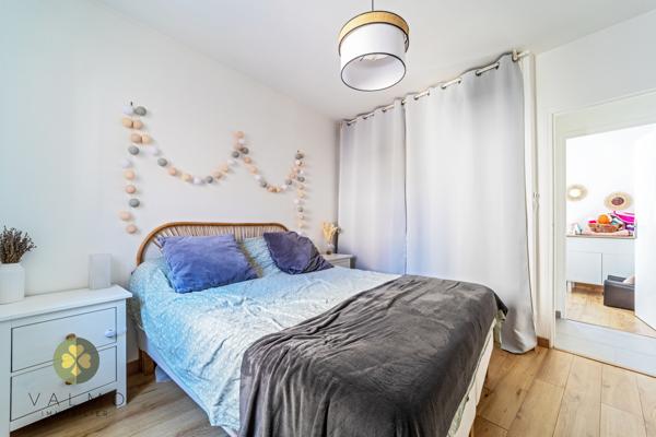 Appartement
                                                                                                                                                                                                                                                                                                                        3 pièce(s)                                                                                                                                                                                                          2 chambre(s)                                                                                                                                                                                                          62  m²