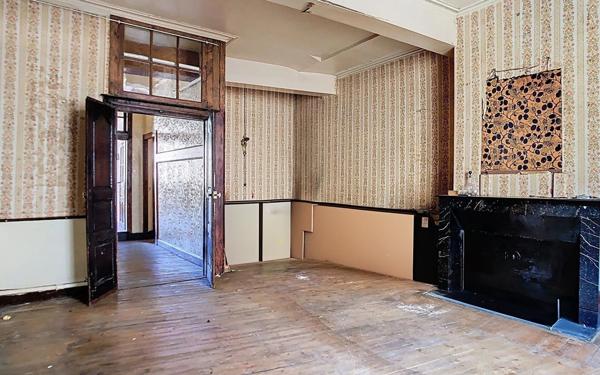 Maison à vendre    6 pièces •  Aurillac