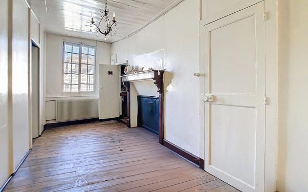 Maison à vendre    6 pièces •  Aurillac