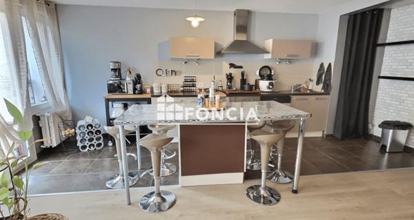 À vendre Appartement 2 pièces 53 m² - Saint-chamond 42400