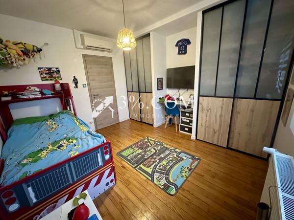 Maison 6 pièce(s) 4 chambre(s) 125 m²