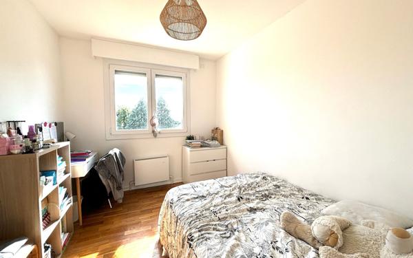 Appartement à vendre    5 pièces • 110,37 m2 Charbonnières-les-Bains