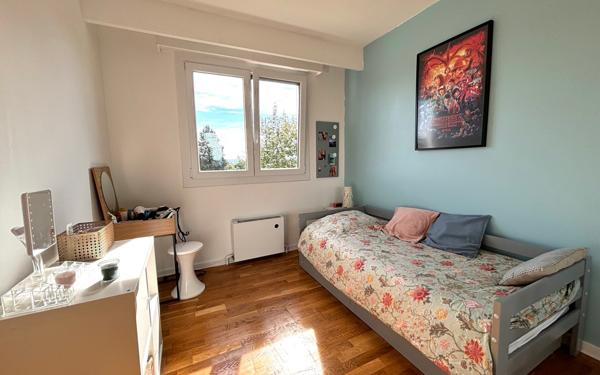 Appartement à vendre    5 pièces • 110,37 m2 Charbonnières-les-Bains
