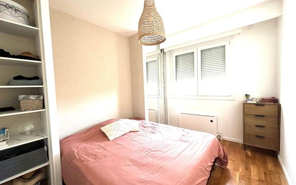 Appartement à vendre    5 pièces • 110,37 m2 Charbonnières-les-Bains