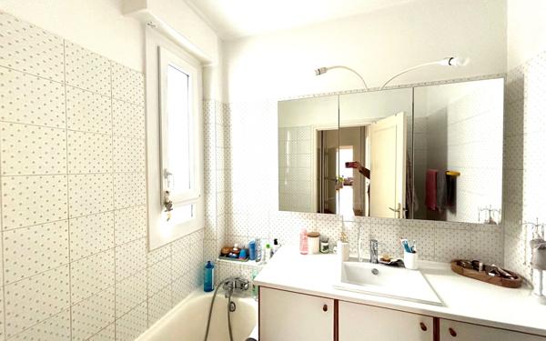 Appartement à vendre    5 pièces • 110,37 m2 Charbonnières-les-Bains