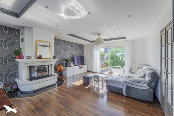 Maison à vendre |  La Ville-aux-Dames |  6 pièces | 150 m²