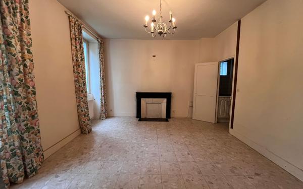 Maison à vendre    7 pièces •  Saint-Jean-le-Blanc