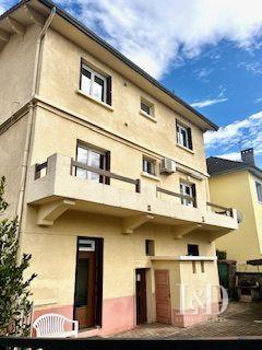 Immeuble composé de 5 appartements