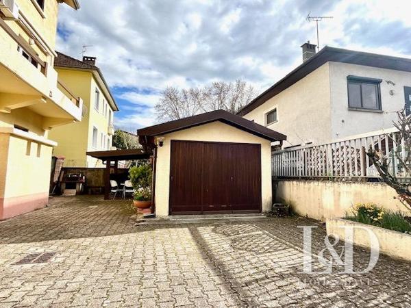 Immeuble composé de 5 appartements