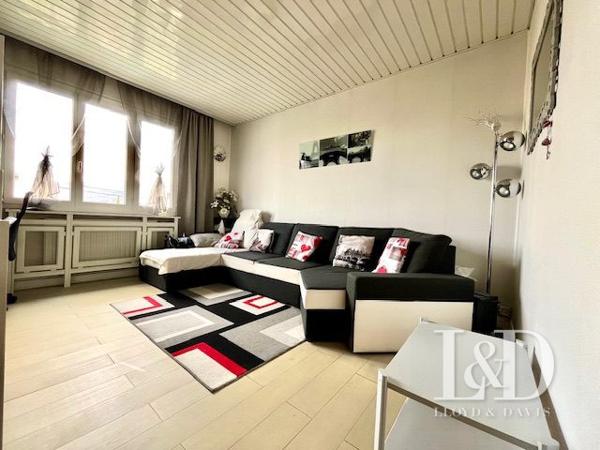 Immeuble composé de 5 appartements