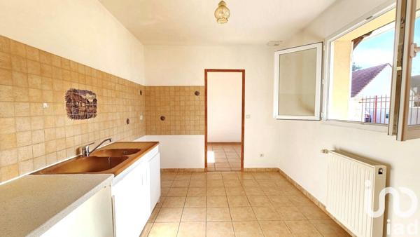 Maison traditionnelle 5 pièces de 80 m² à Bourth (27580)