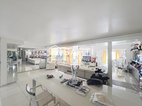 UN BIEN RARE CONJUGUANT ÉLÉGANCE, CONFORT ET EMPLACEMENT D’EXCEPTION