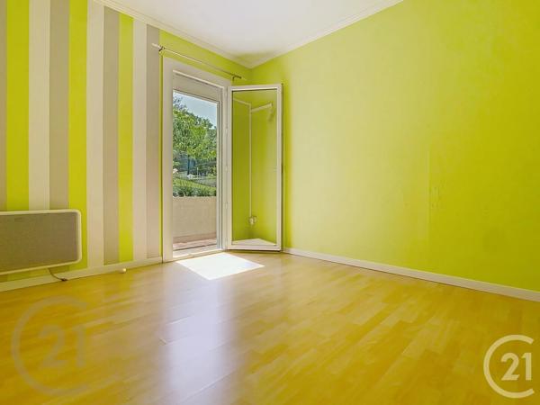 Maison à vendre  4 pièces - 78,68 m 2   LILLEBONNE  - 76