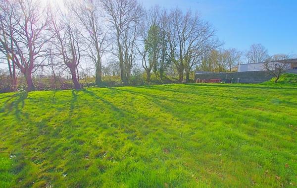 Vente Terrain en seconde ligne - 697 m² Sainte-foy