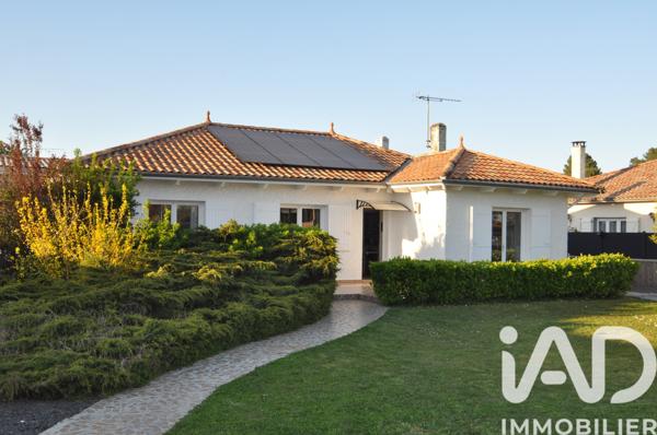 Maison à vendre 5 pièces 121 m² Mérignac