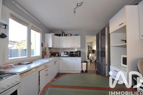 Maison à vendre 5 pièces 121 m² Mérignac