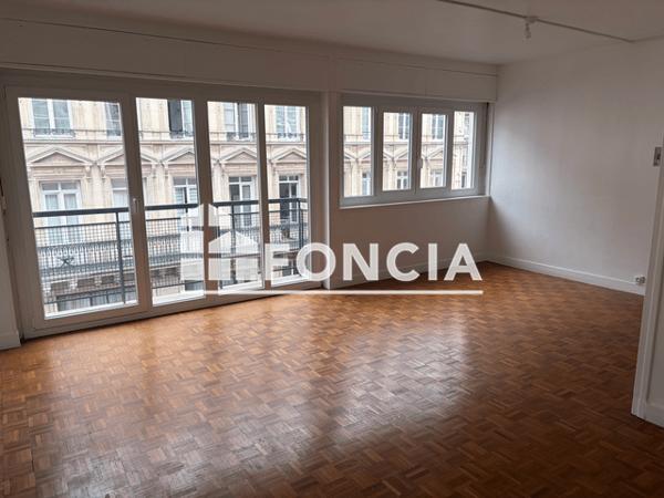Location Appartement 2 pièces 59.3 m² - 4 RUE DU GENERAL LECLERC Rouen 76000