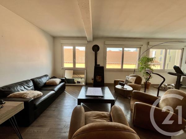 Appartement F5 à vendre  5 pièces - 195 m2 VILLEFRANCHE SUR SAONE - 69