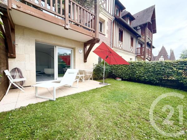 Appartement F3 à vendre  3 pièces - 53,24 m 2   DEAUVILLE  - 14