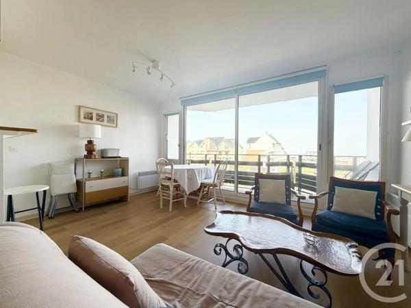 Appartement F3 à vendre  3 pièces - 53,24 m 2   DEAUVILLE  - 14
