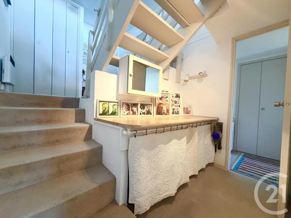Appartement F3 à vendre  3 pièces - 53,24 m 2   DEAUVILLE  - 14