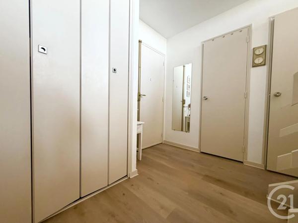 Appartement F3 à vendre  3 pièces - 53,24 m 2   DEAUVILLE  - 14