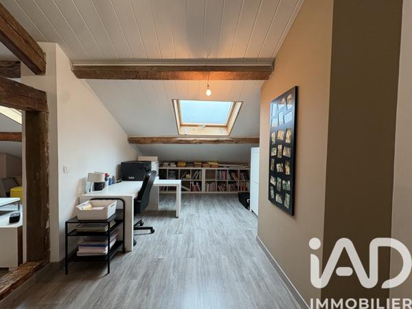 Maison à vendre 9 pièces 181 m² Saint-Julien-en-Genevois