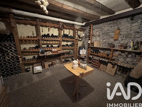 Maison à vendre 9 pièces 181 m² Saint-Julien-en-Genevois