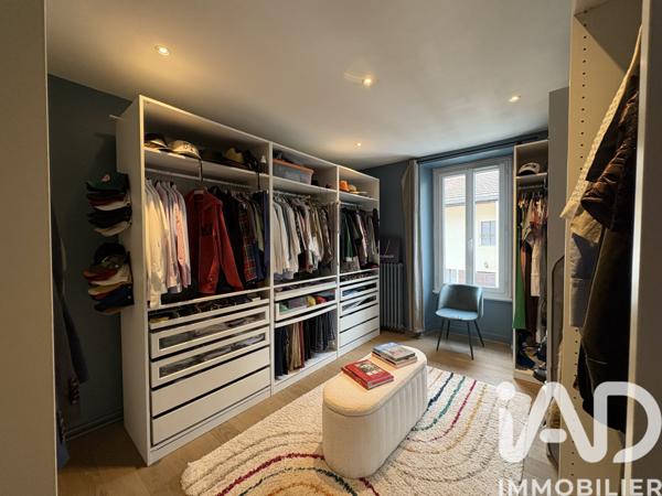 Maison à vendre 9 pièces 181 m² Saint-Julien-en-Genevois