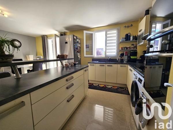 Appartement à vendre 4 pièces 69 m² Guignes