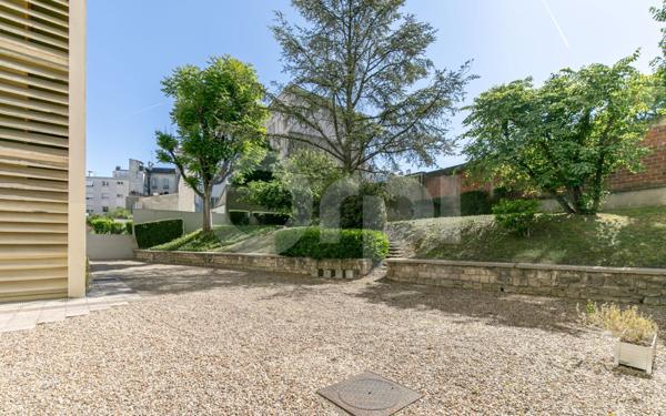 Appartement à vendre    4 pièces • 59,55 m2 Charenton-le-Pont