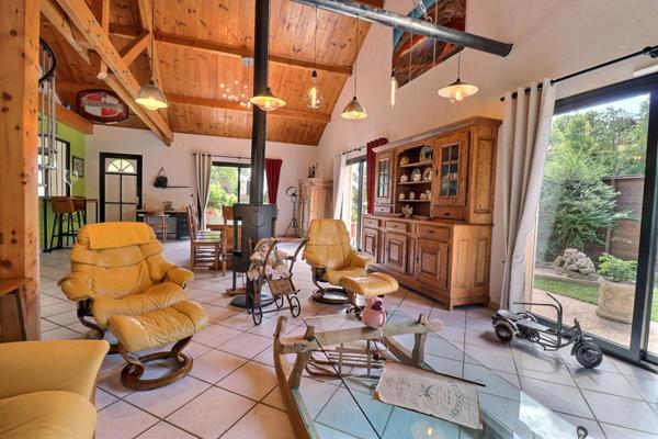 Maison individuelle 7P 181 m² SAINT-JEOIRE-PRIEURE (73190)