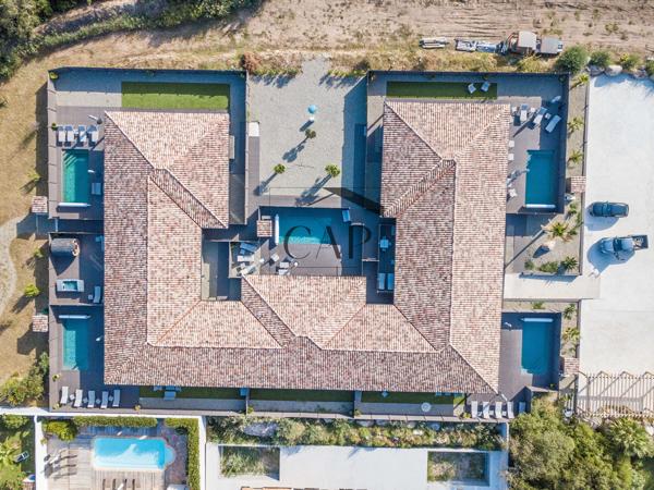 Lecci (20137) Ensemble complet de 24 villas de luxe meublées & leurs piscines - Domaine privé - Investissement Premium 5* e