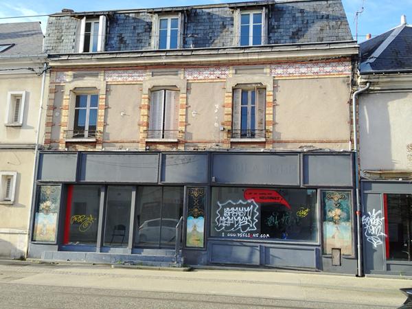 Immeuble Tours 5 pièce(s) 260 m2