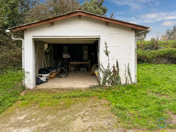 Dpt Gers (32), à vendre BARCELONNE DU GERS Maison T4 de 113 m² habitables + garage et abri voiture sur 802 m² de terrain, au bout d'une impasse au calme