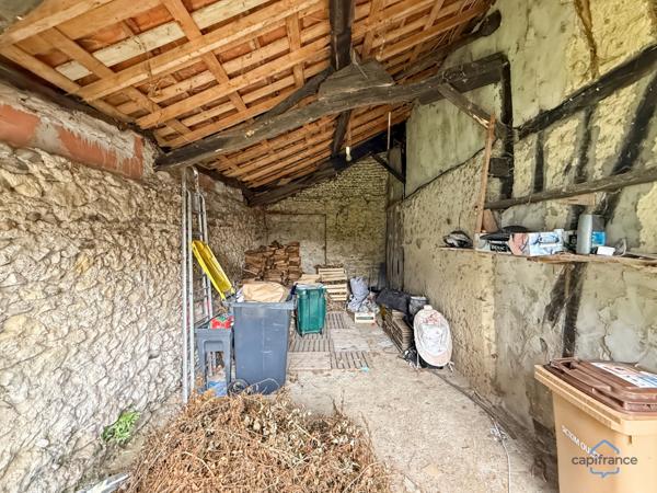 Dpt Gers (32), à vendre BARCELONNE DU GERS Maison T4 de 113 m² habitables + garage et abri voiture sur 802 m² de terrain, au bout d'une impasse au calme
