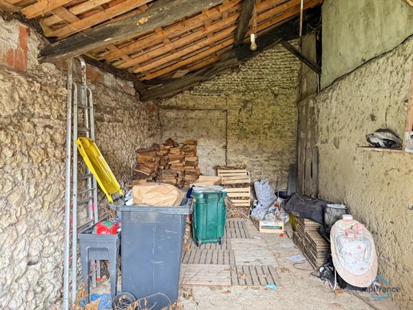 Dpt Gers (32), à vendre BARCELONNE DU GERS Maison T4 de 113 m² habitables + garage et abri voiture sur 802 m² de terrain, au bout d'une impasse au calme